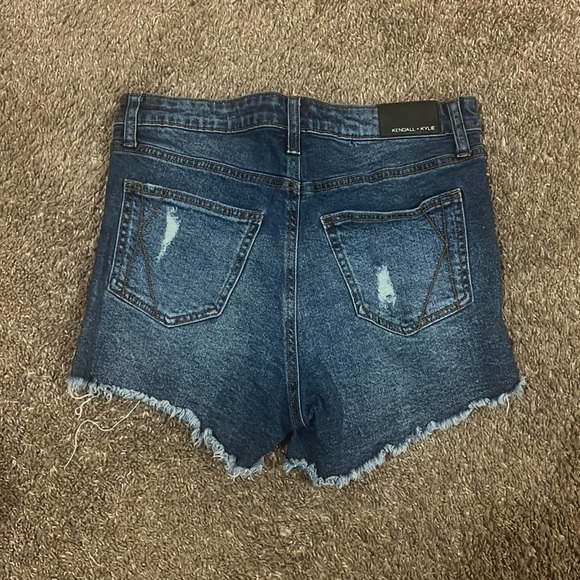 Kendall Jean shorts size 11/30 - Picture 2 of 2